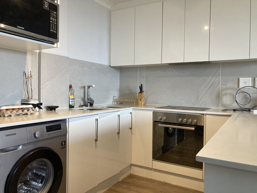 To Let 1 Bedroom Property for Rent in Observatory Western Cape
